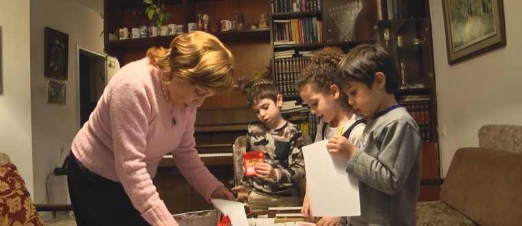 Mediating Musical lexical Functions Prepares Children Minds for Textual Reading